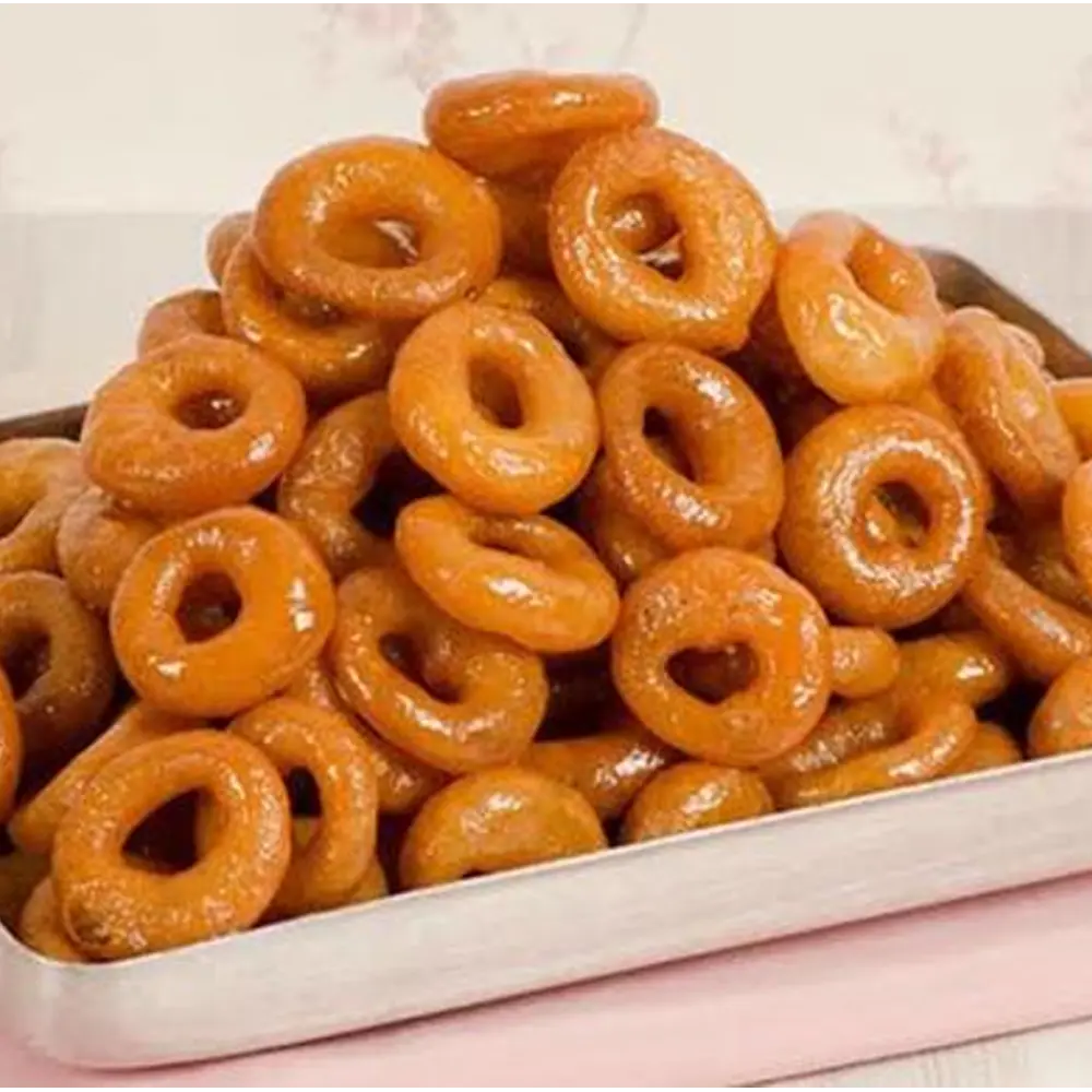 lokma dessert in tray.webp